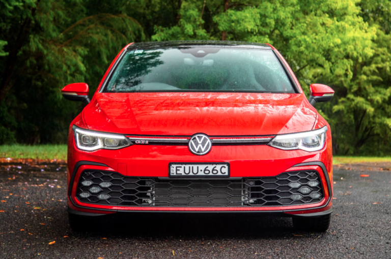 2024 Volkswagen Golf GTI Power Speeds
