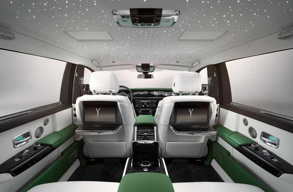 2025 Rolls-Royce Phantom Interior