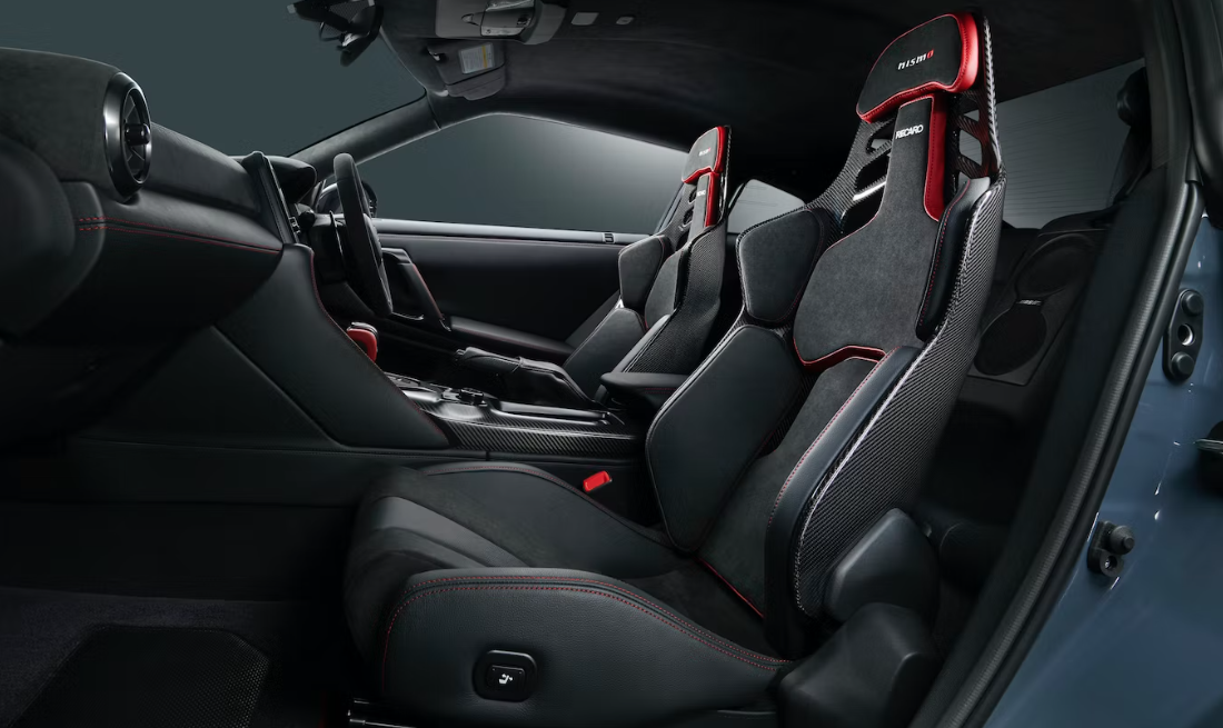 2025 Nissan GTR R36 Interior Power Speeds