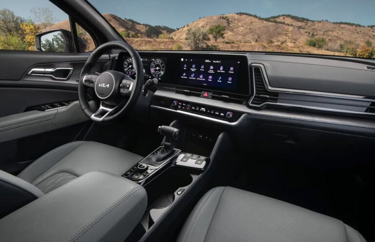 2024 Kia Sportage Interior - Power Speeds