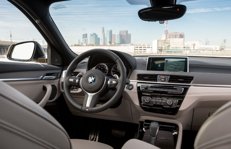 2025 BMW X2 Interior